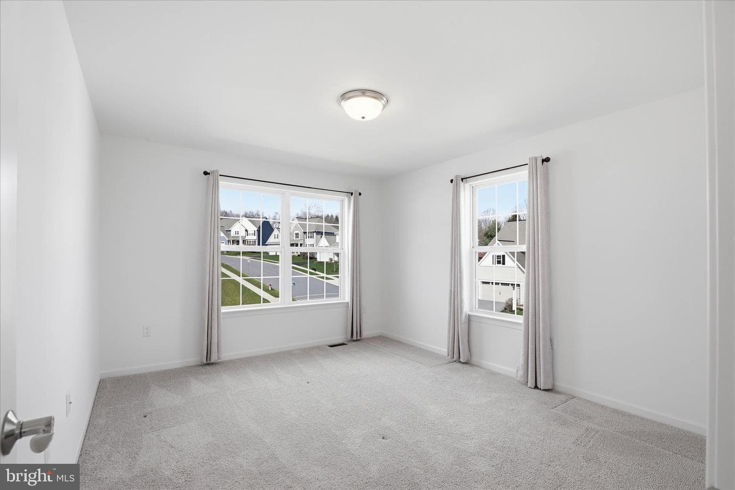 446 Lancer Drive photo 41