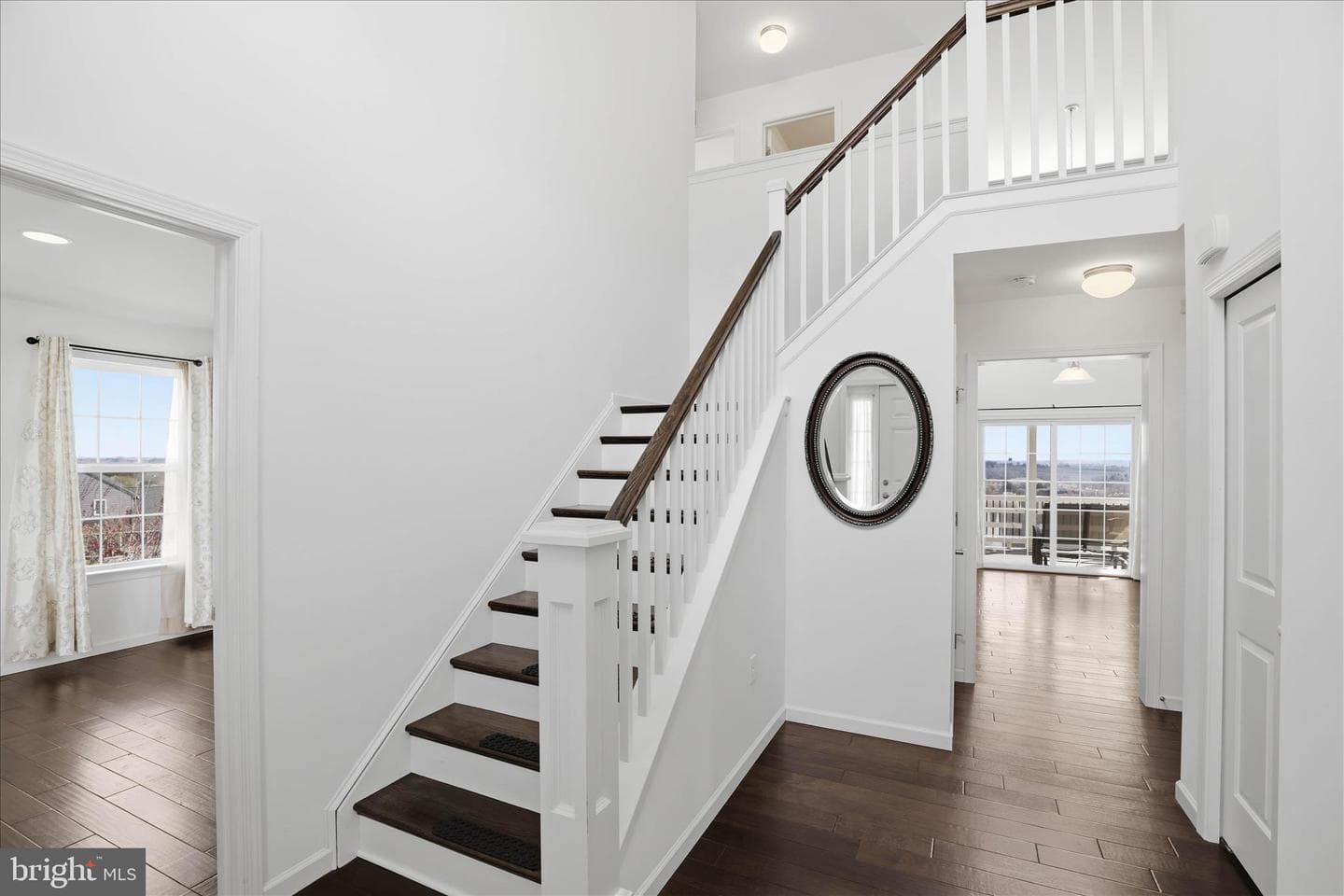 446 Lancer Drive photo 9