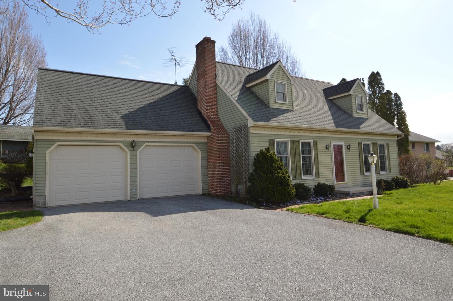 901 Cool Spring Road photo 2