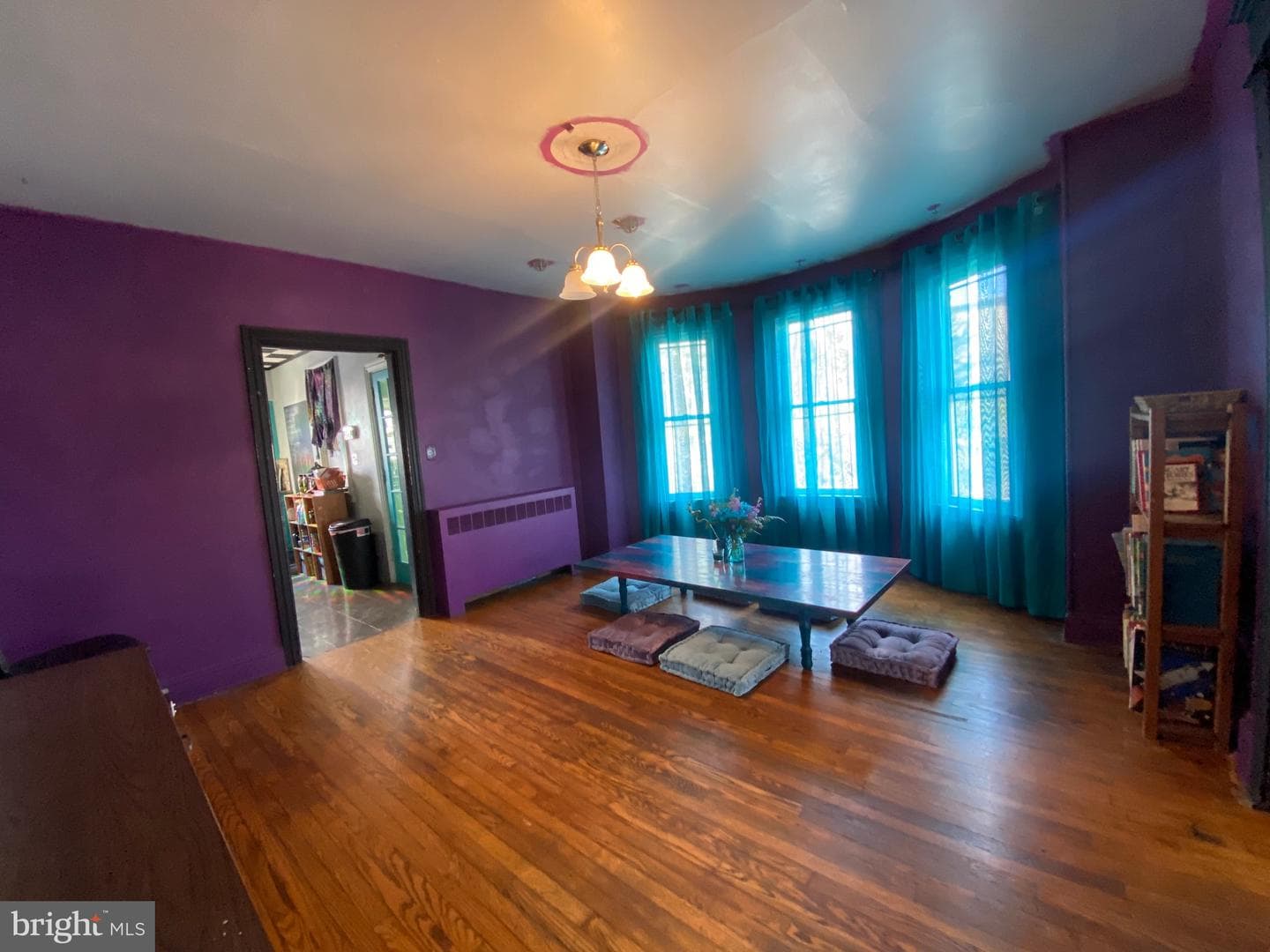 537 W Market Street photo 7