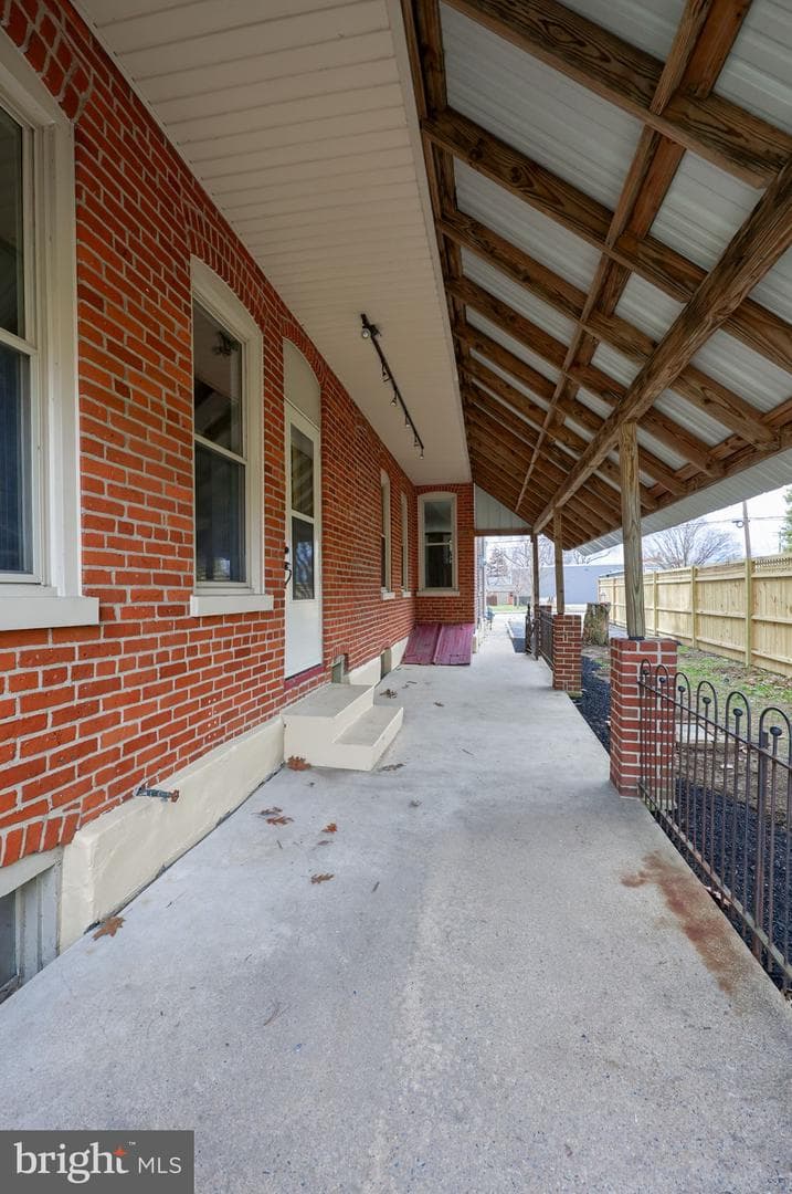 245 N 4th Street photo 33