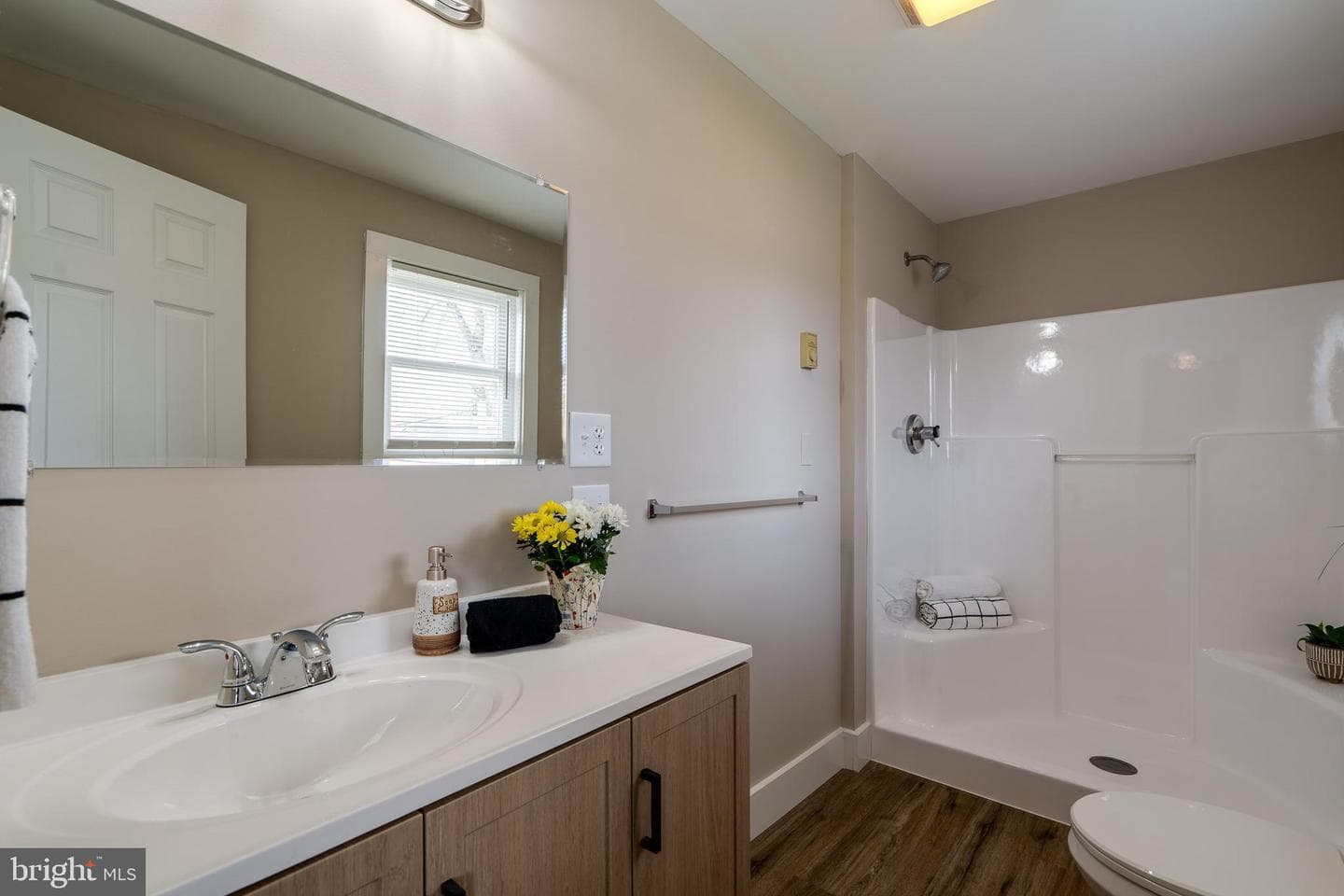 309 S Cherry Street photo 20