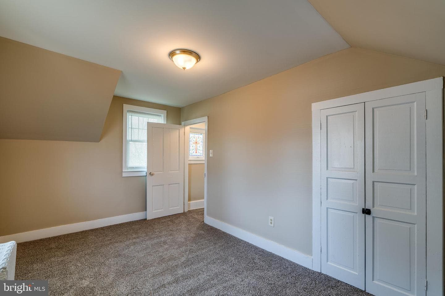309 S Cherry Street photo 23