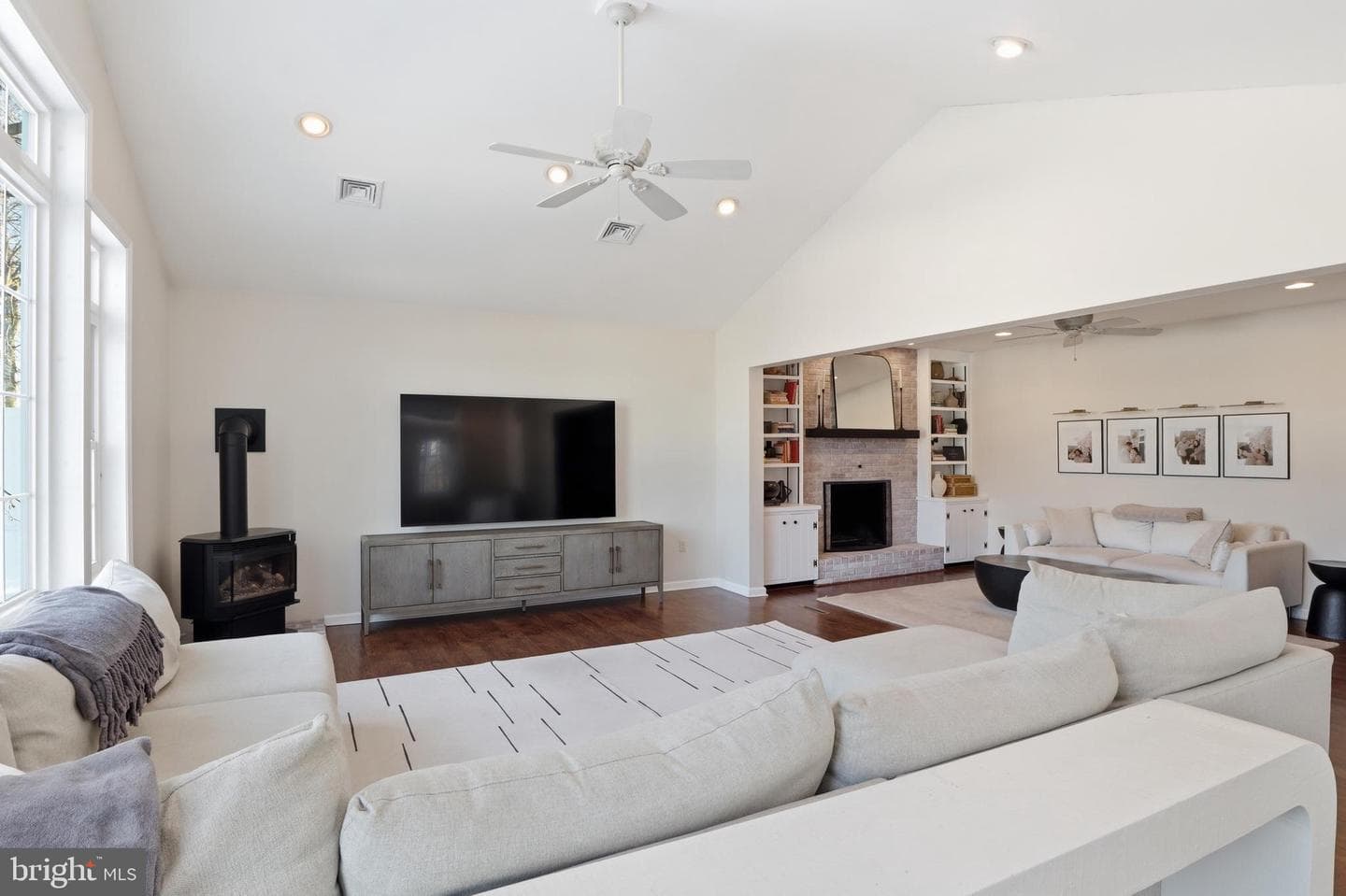 89 Greenfield Road photo 14