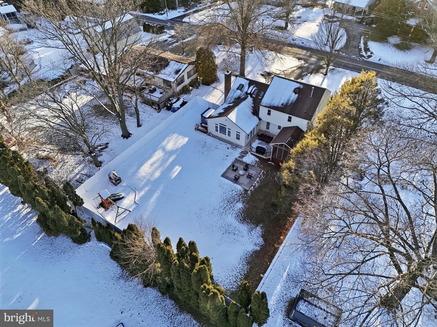 89 Greenfield Road photo 42