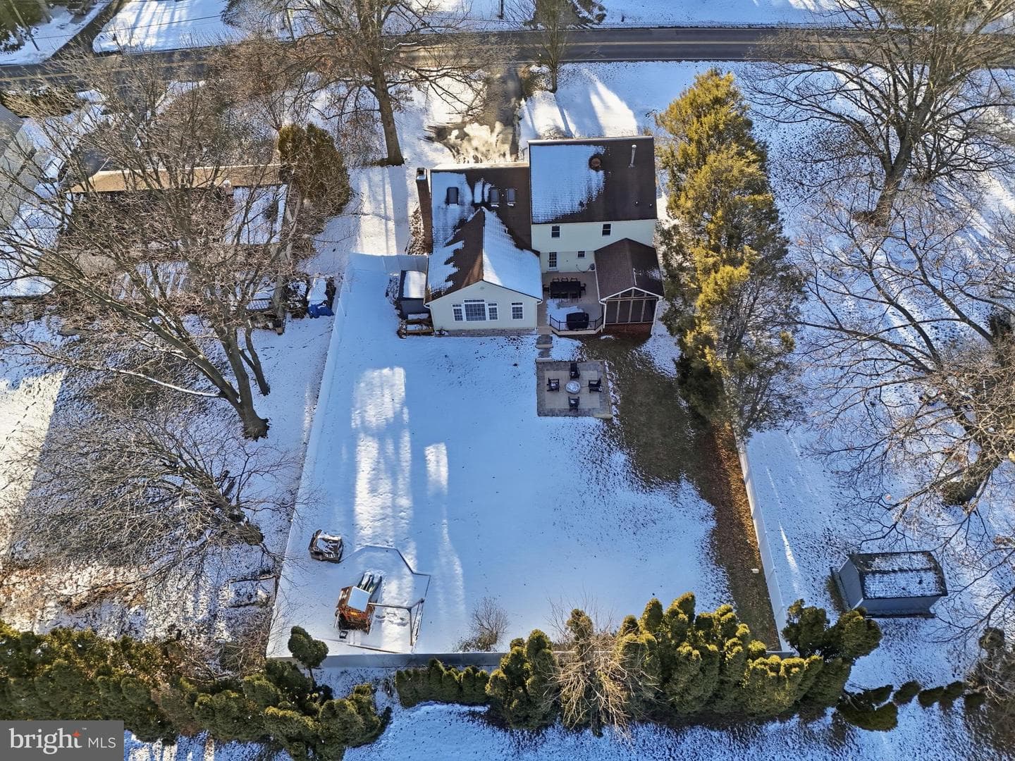 89 Greenfield Road photo 51