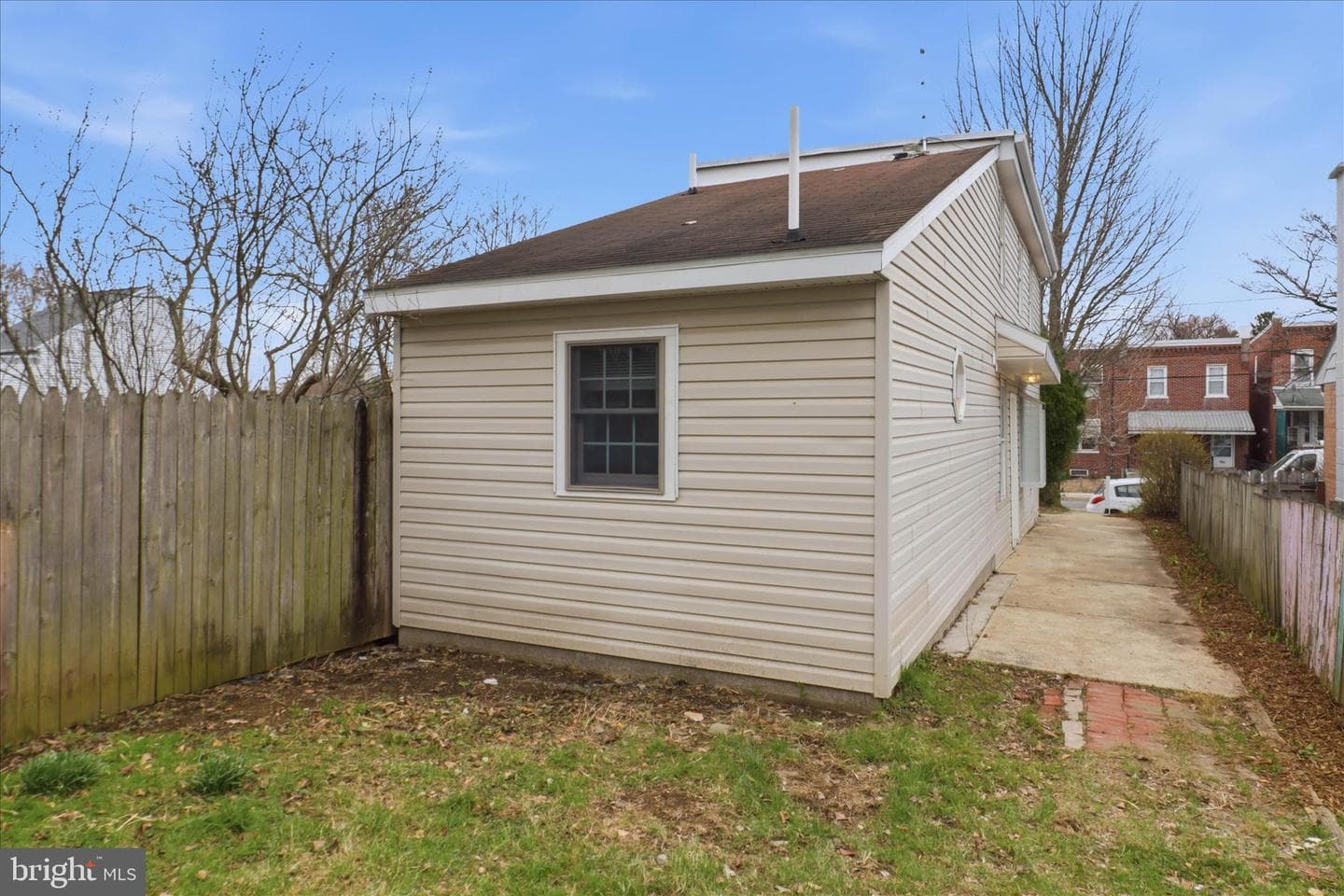 826 Saint Joseph Street photo 5