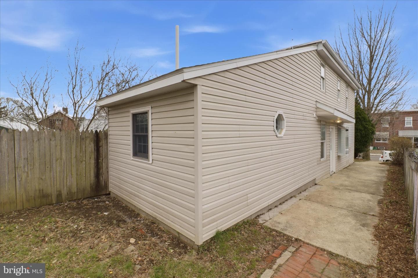 826 Saint Joseph Street photo 6