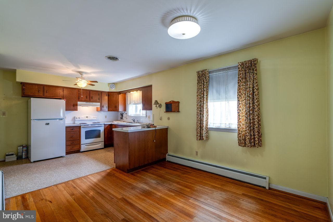 116 Joseph Road photo 4
