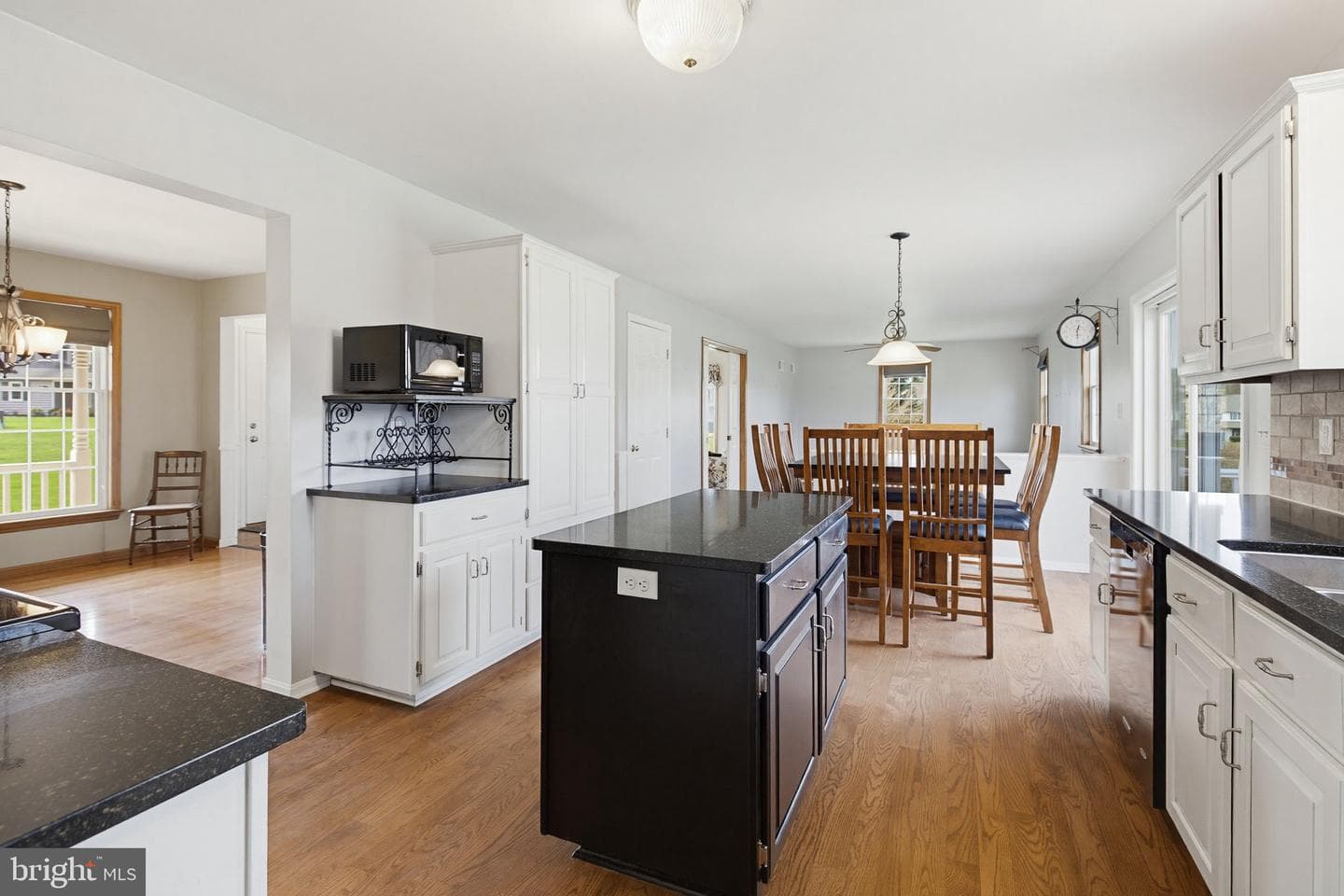 5789 Cedar Glen Drive photo 16