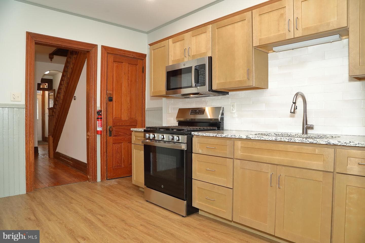 517 Saint Joseph Street photo 13
