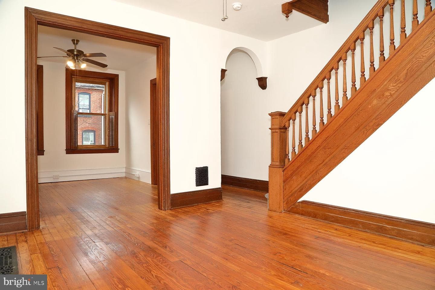 517 Saint Joseph Street photo 9