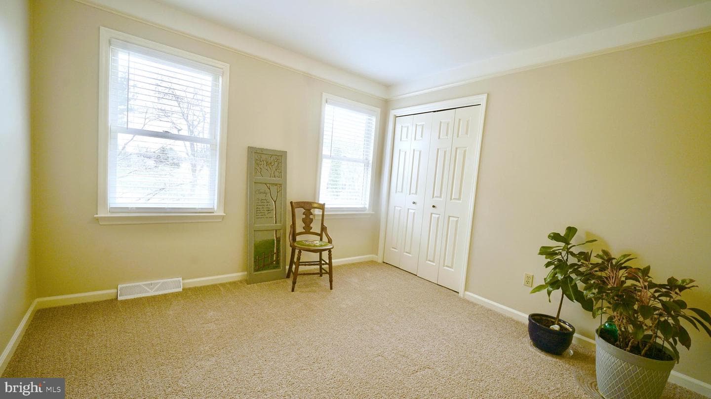 700 King Pen Road photo 14