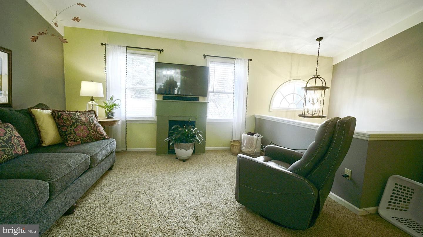 700 King Pen Road photo 15