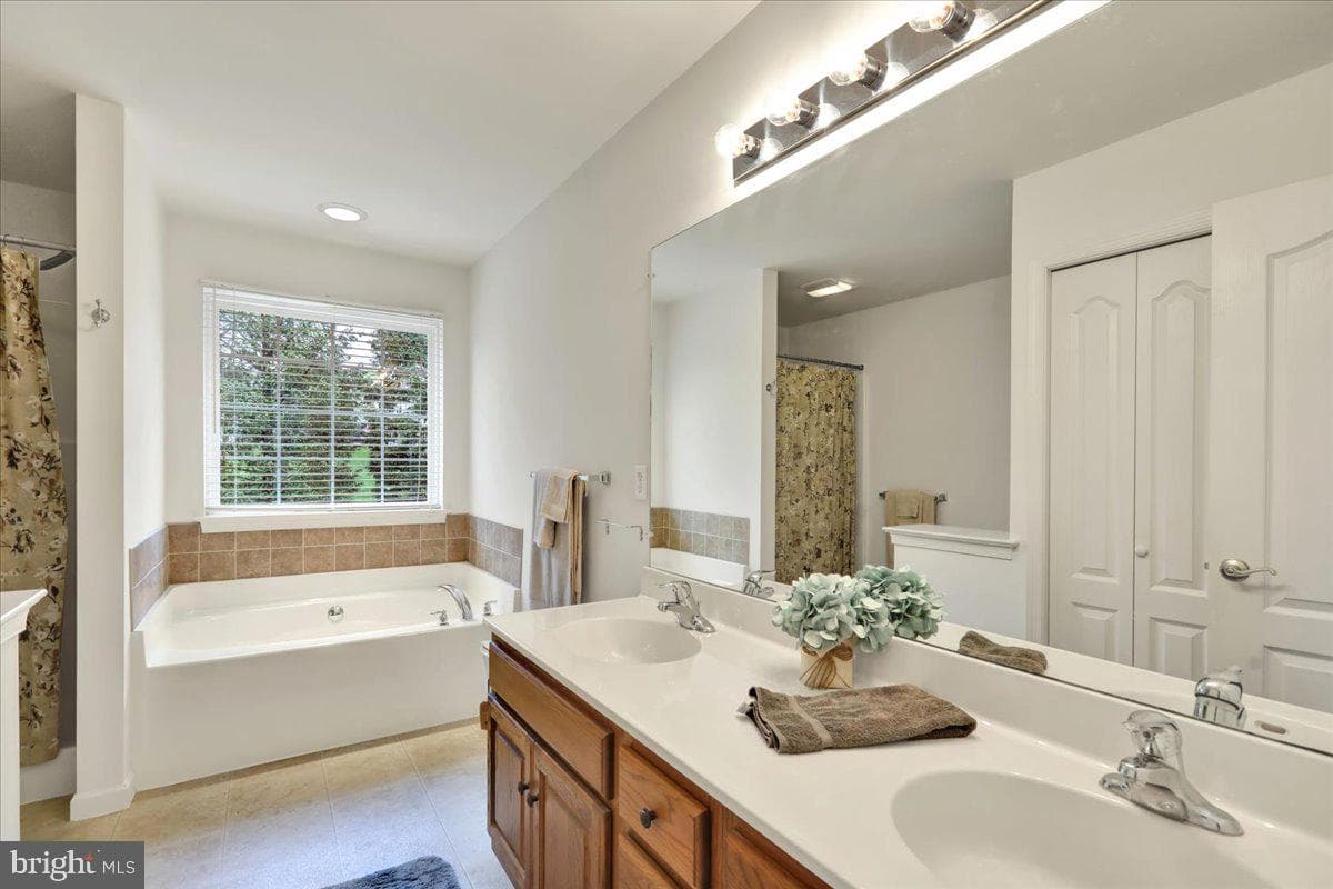 201 Cedar Hollow photo 29