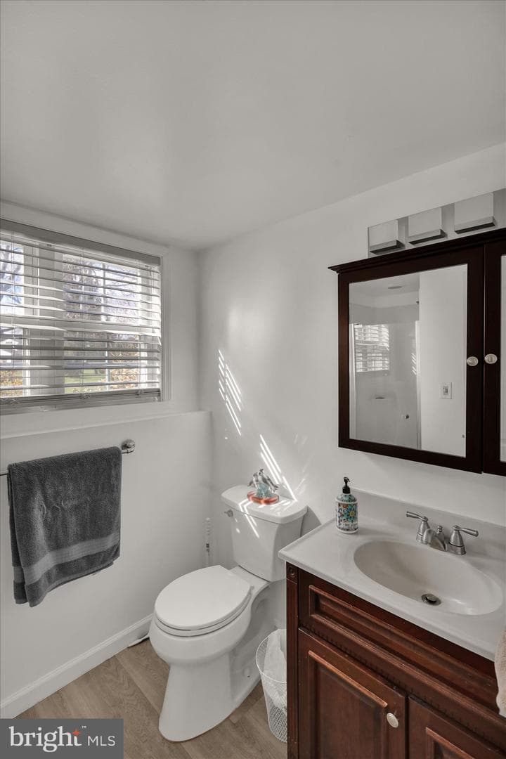 1818 Sturbridge Drive photo 26