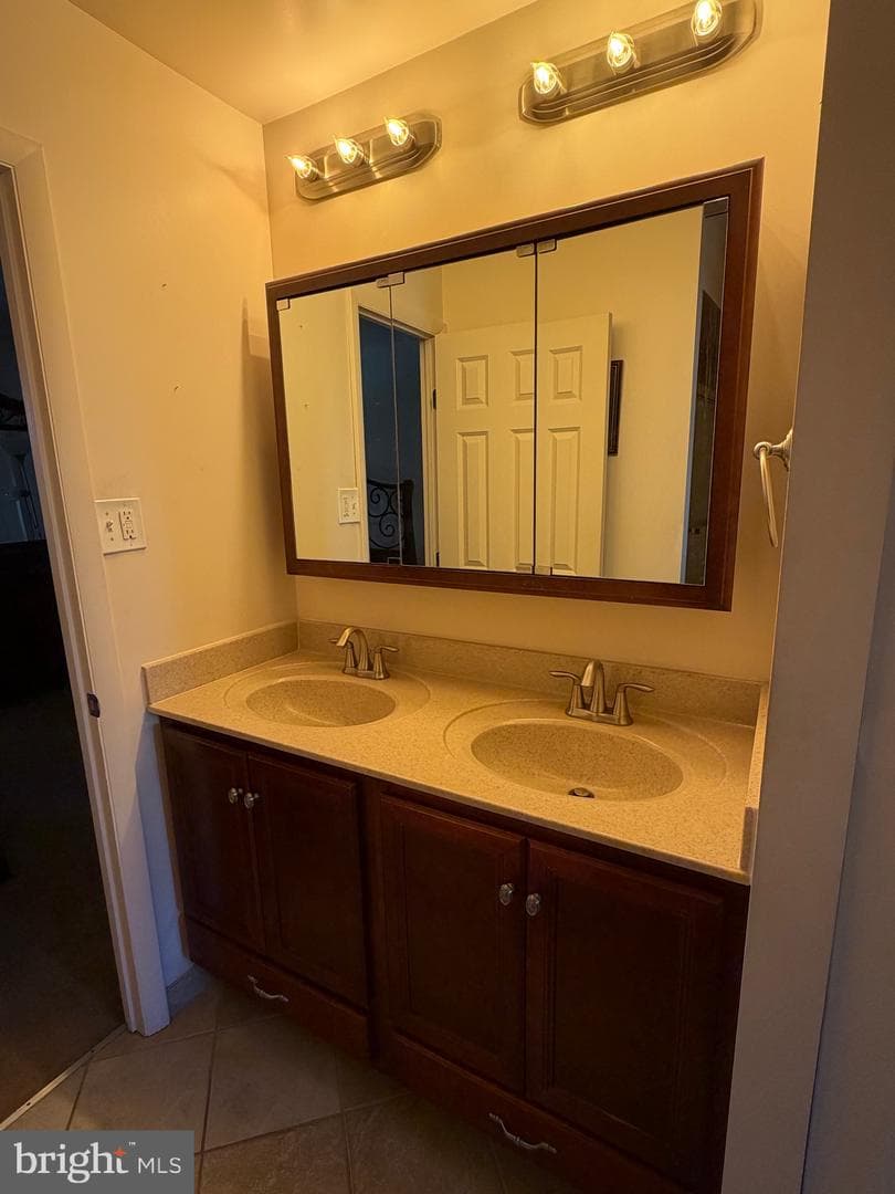 1304 Blue Jay Drive photo 16