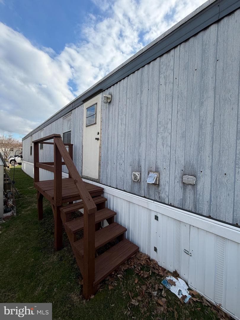 3 Hilltop Avenue photo 9