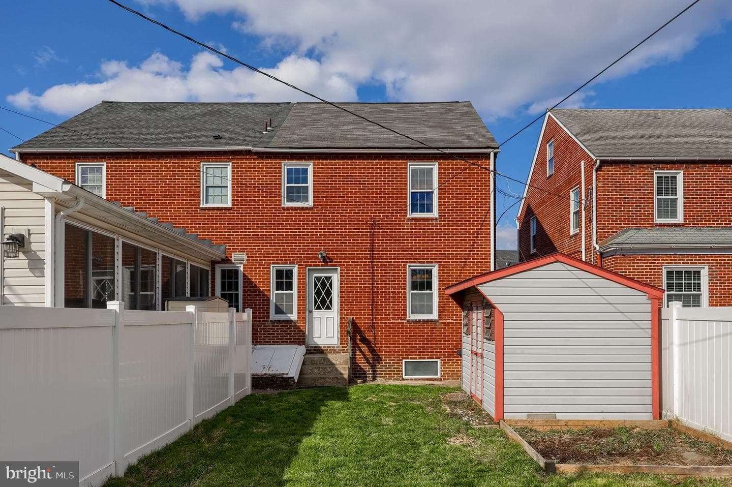 1026 W Ross Street photo 54