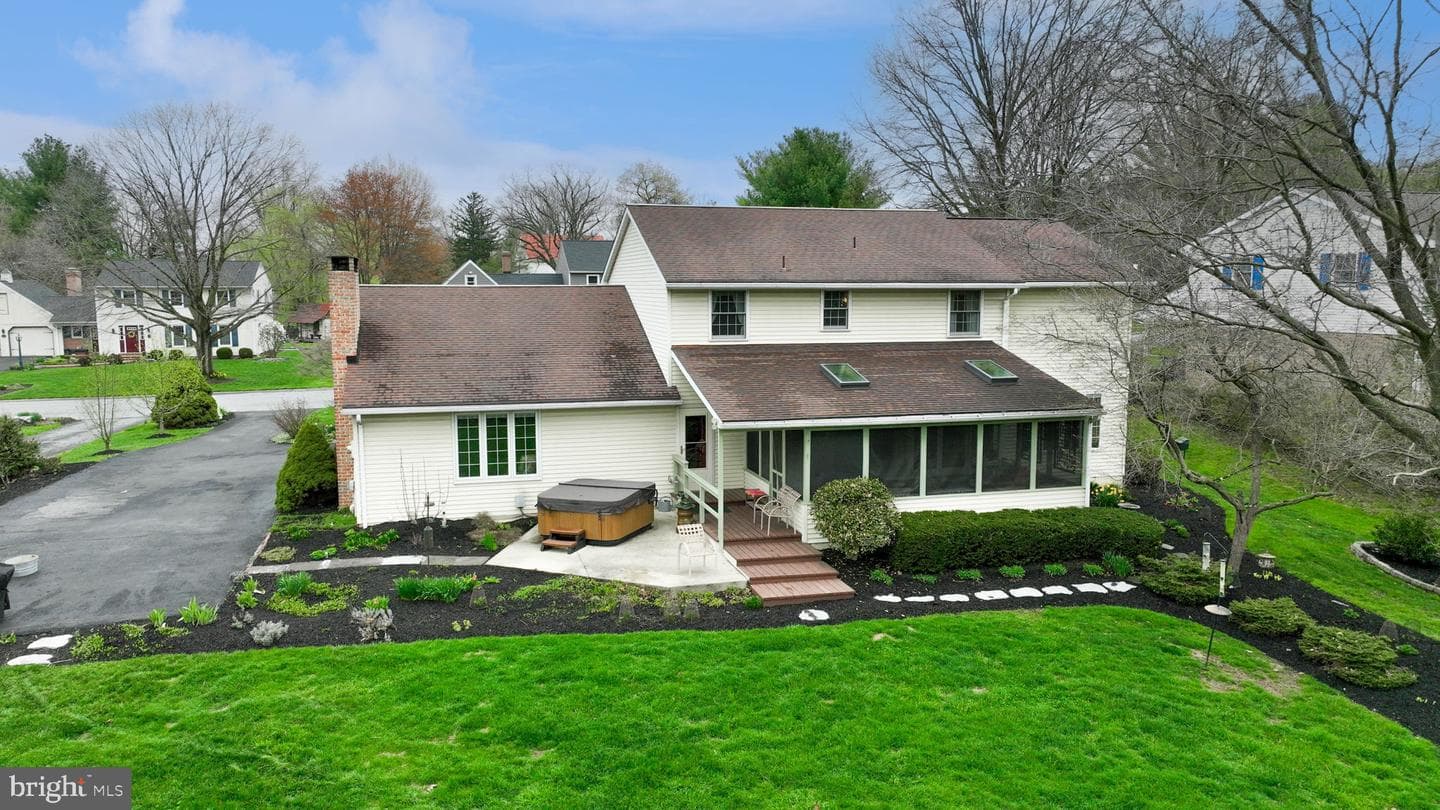 412 Wetherburn Drive photo 3