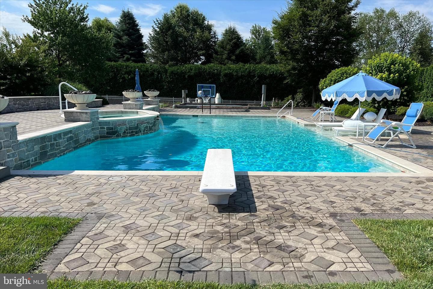 1000 Bluestone Drive photo 112