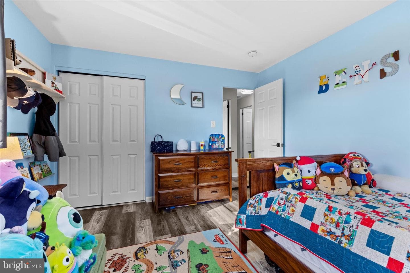239 Mill Road photo 18