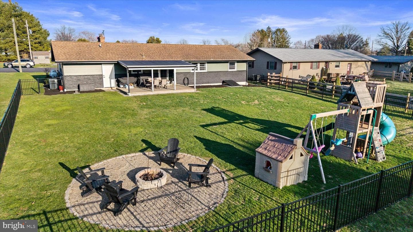 239 Mill Road photo 37