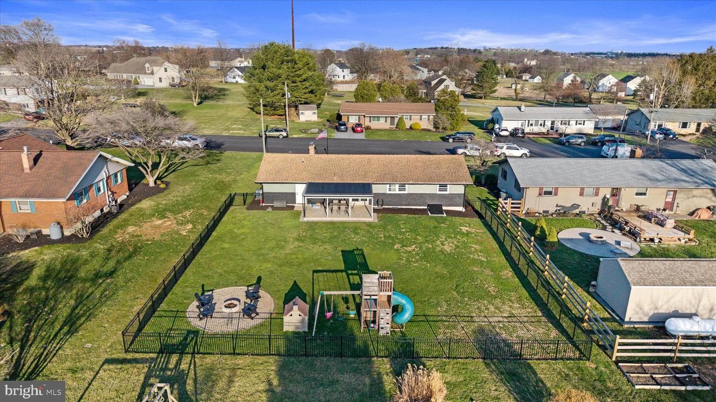 239 Mill Road photo 38