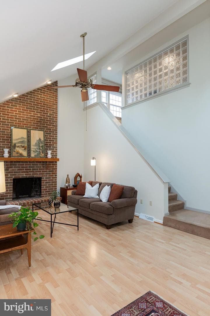537 Randolph Drive photo 23