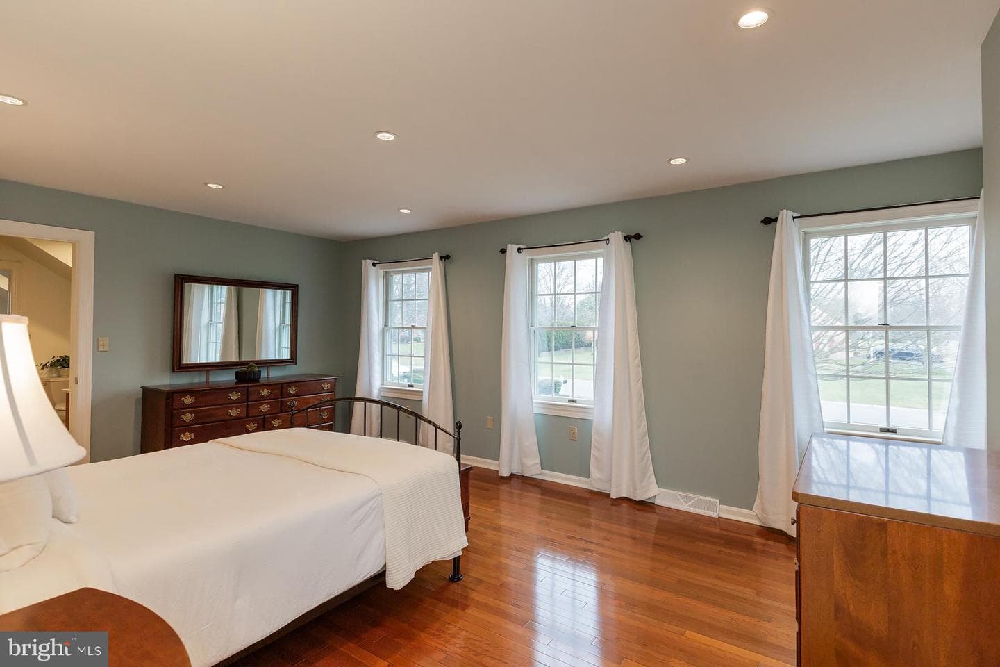 537 Randolph Drive photo 36