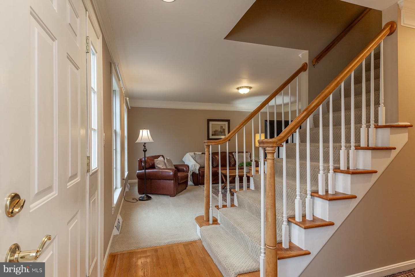 537 Randolph Drive photo 4