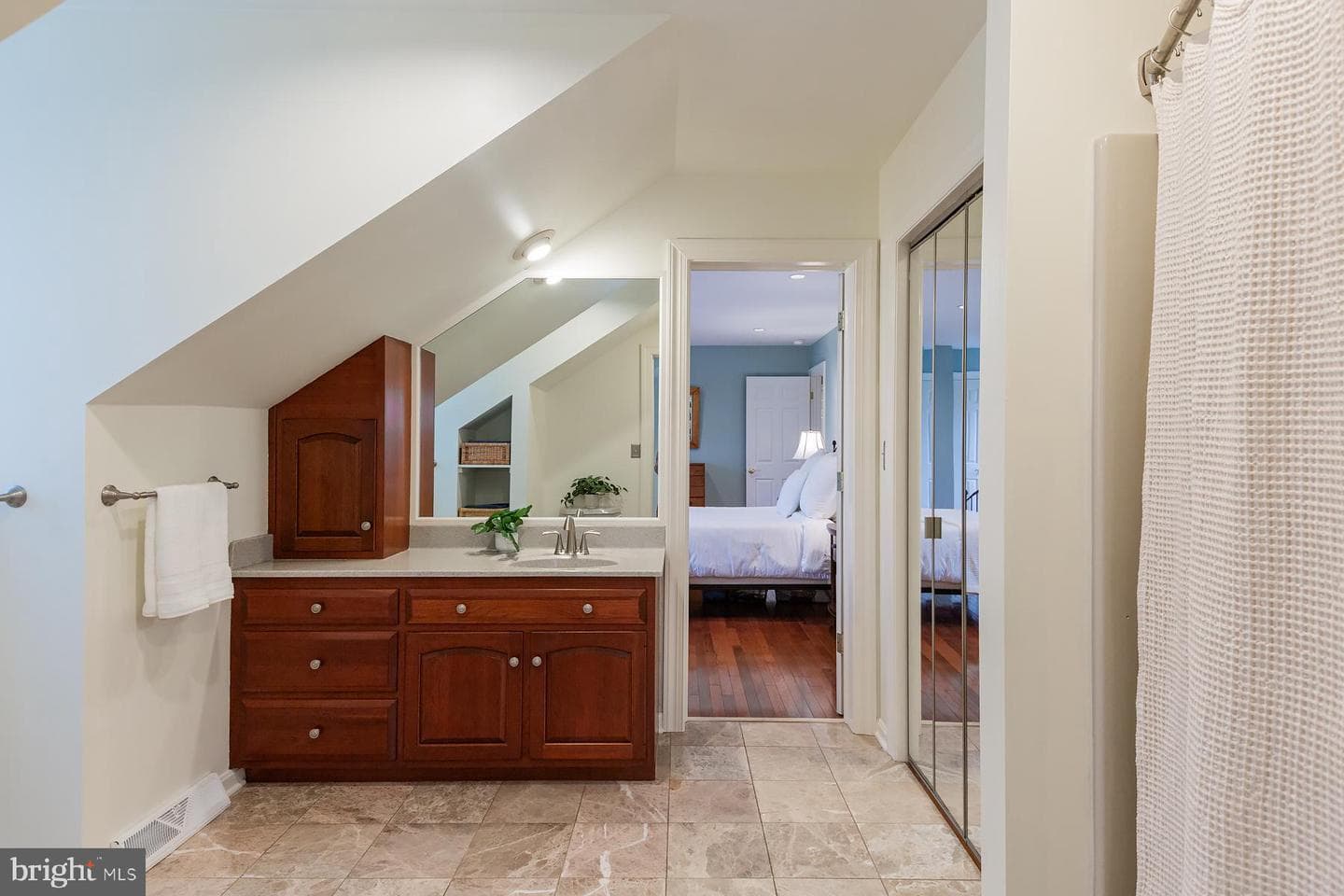537 Randolph Drive photo 40