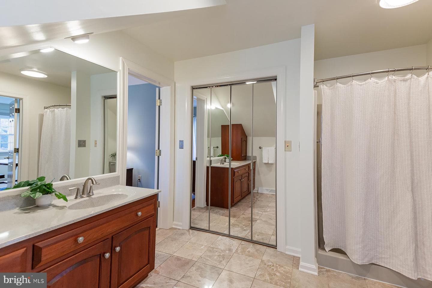 537 Randolph Drive photo 43