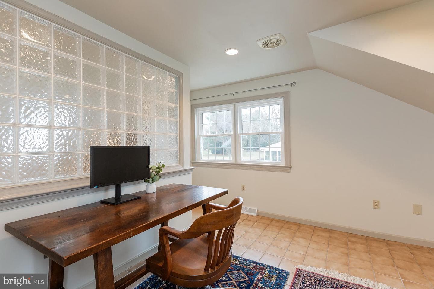 537 Randolph Drive photo 44