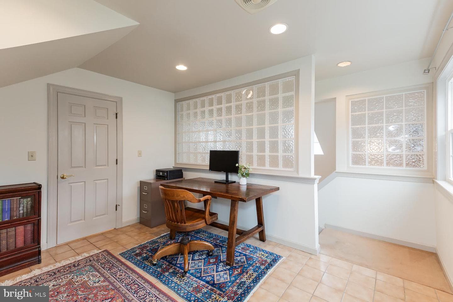 537 Randolph Drive photo 46