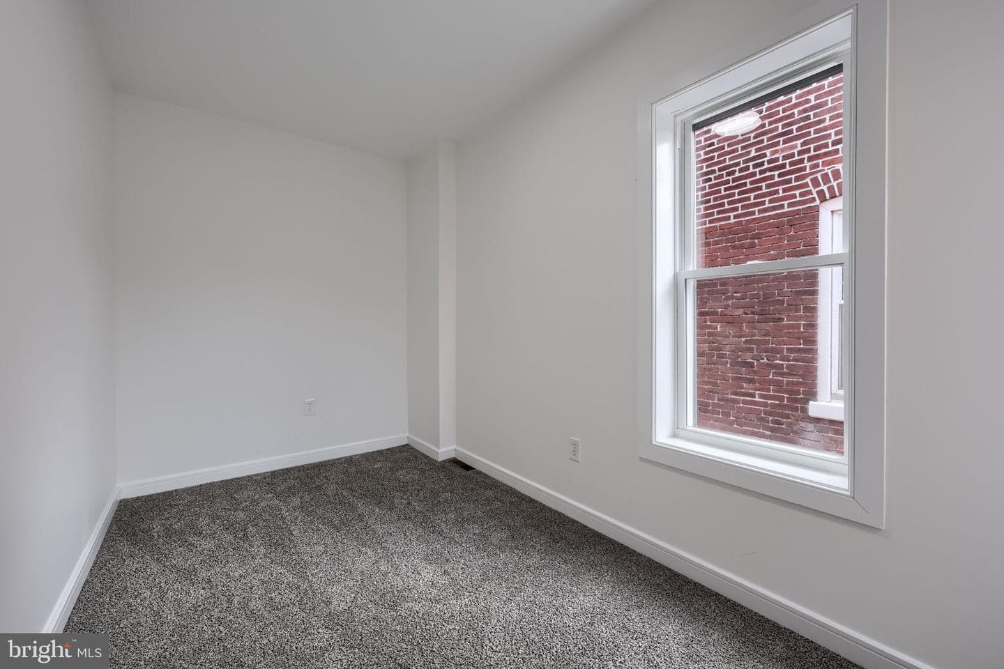 905 Spruce Street photo 14