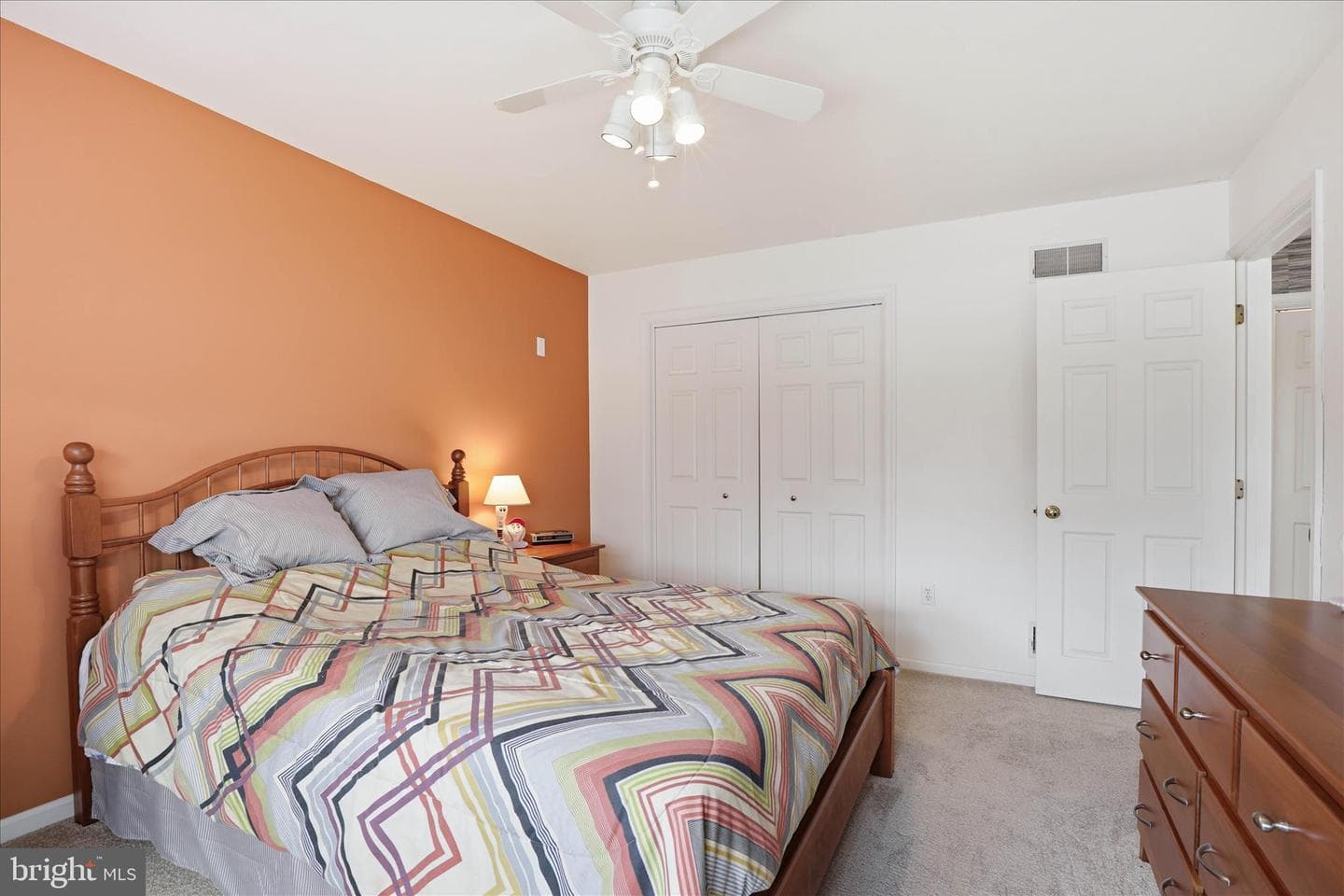 105 Park Place photo 45