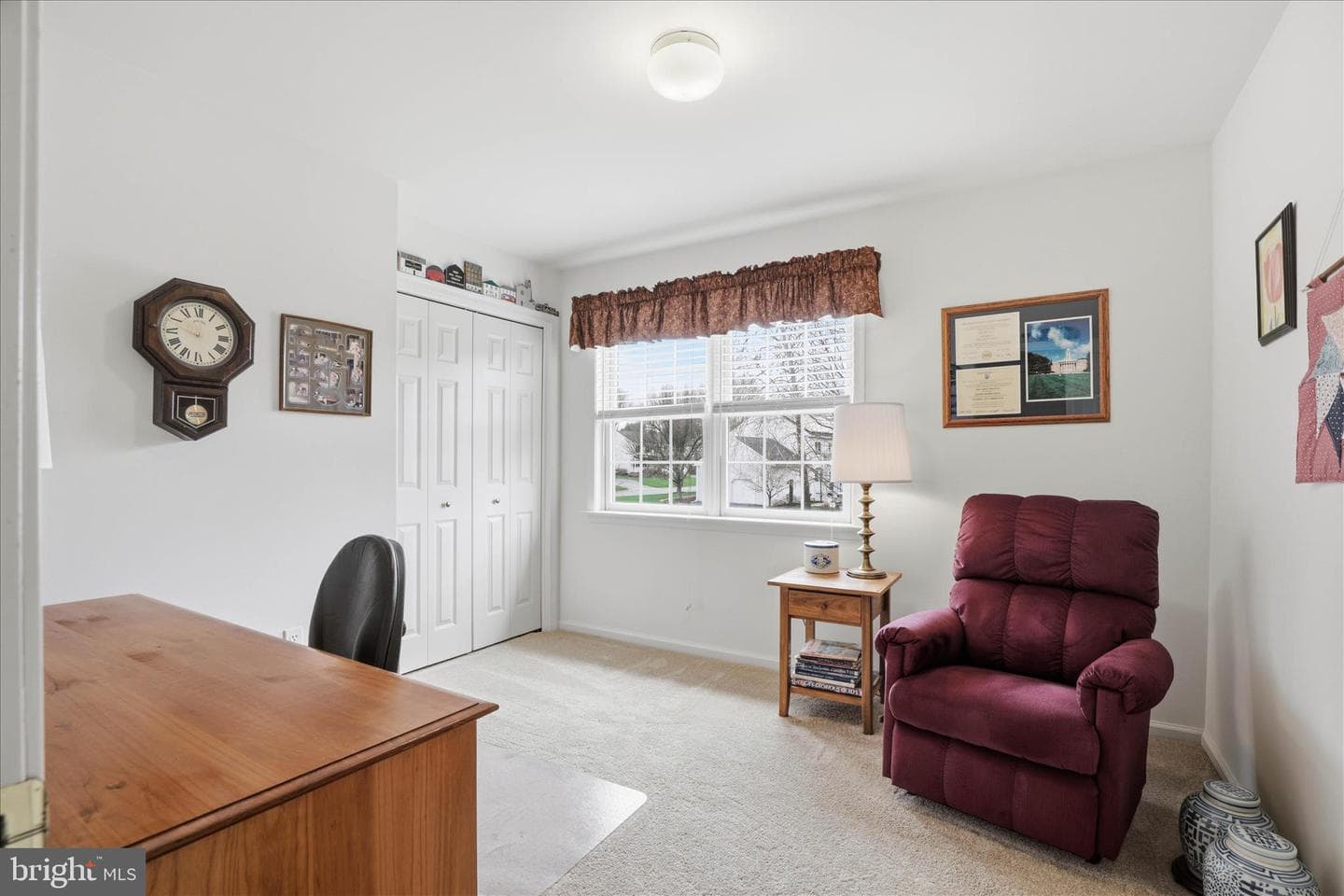 105 Park Place photo 53