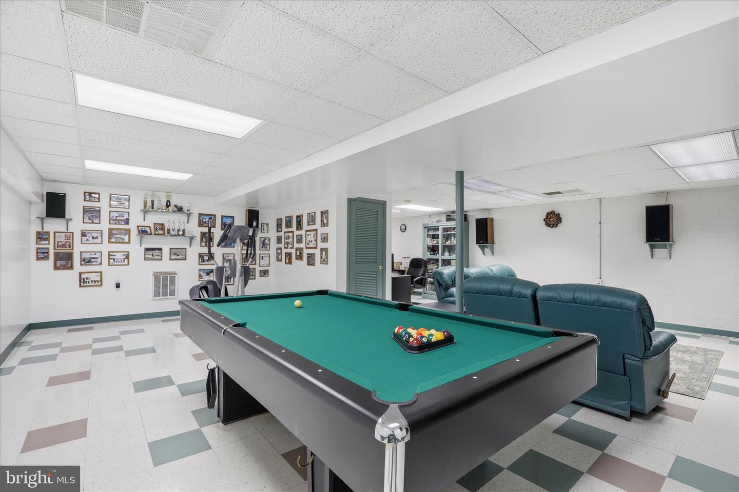 105 Park Place photo 59