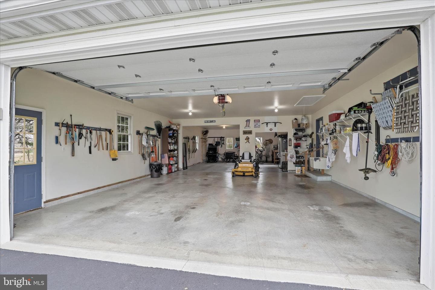 105 Park Place photo 64