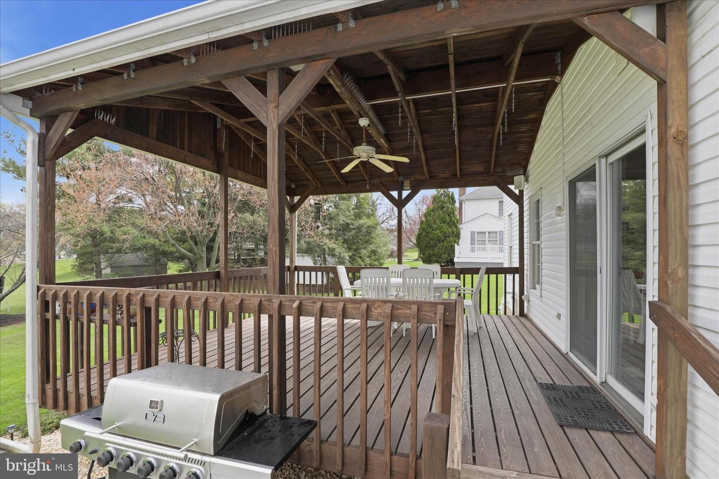 105 Park Place photo 66
