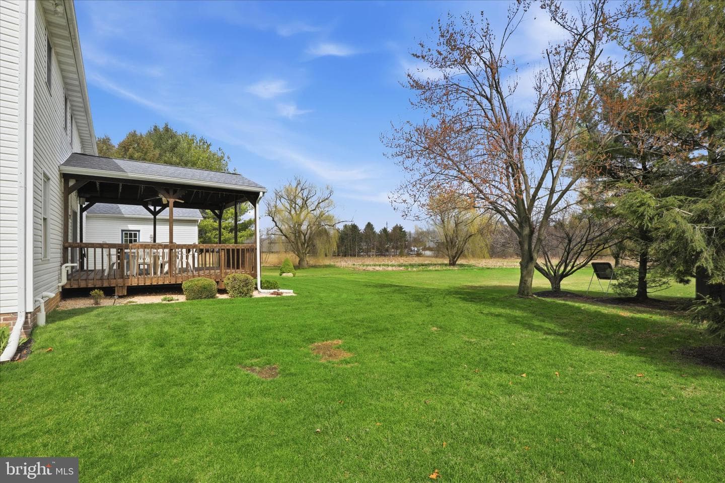 105 Park Place photo 69