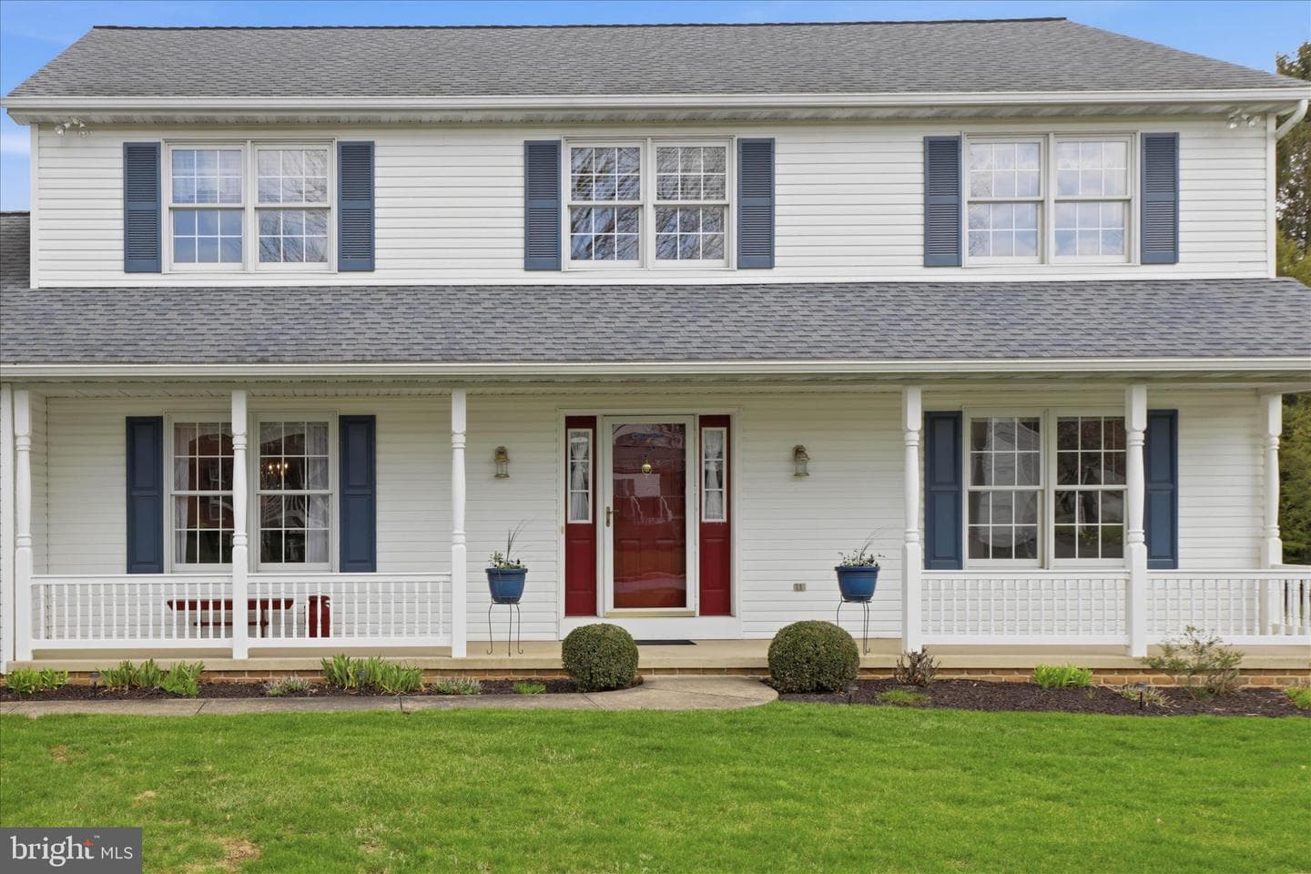 105 Park Place photo 9
