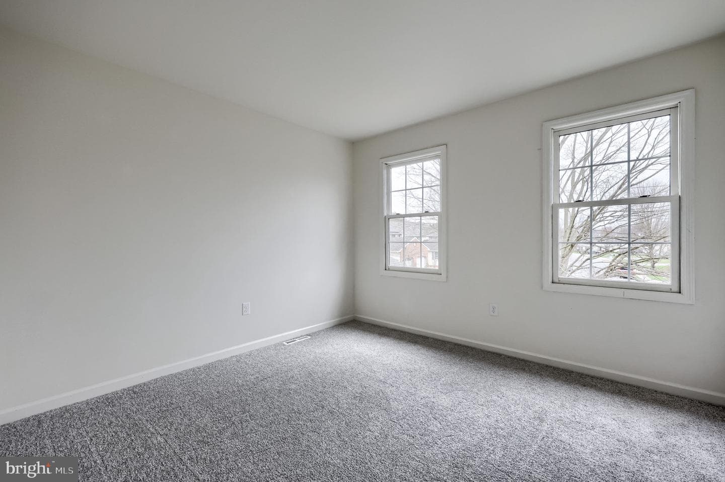 25 Greythorne Road photo 28