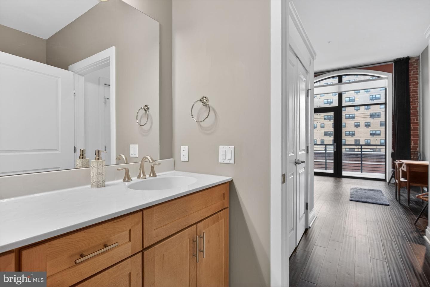 41 W Lemon Street #308 photo 20
