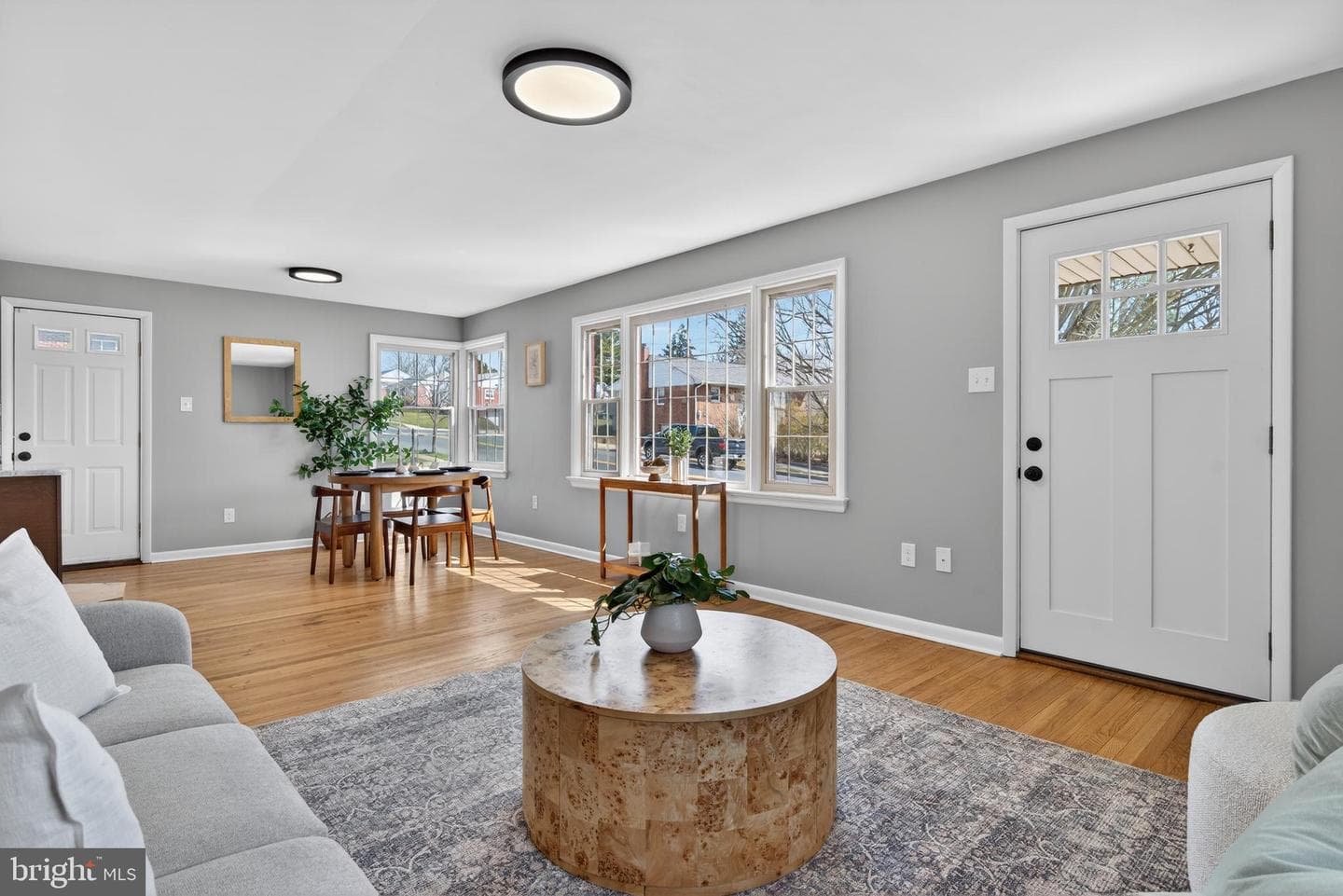 1019 Hager Street photo 6