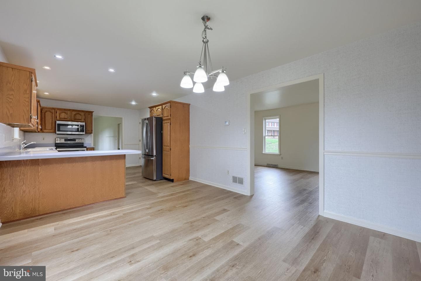 1001 Rebecca Drive photo 11