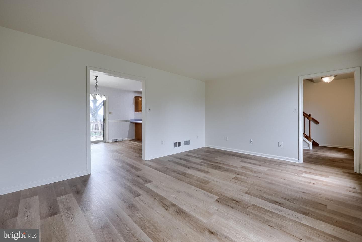 1001 Rebecca Drive photo 15