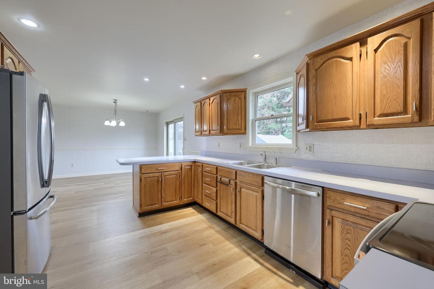 1001 Rebecca Drive photo 8