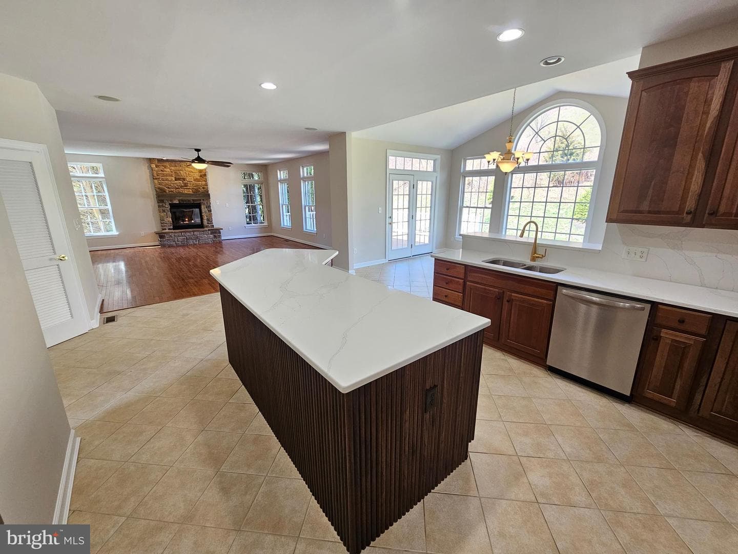 5313 Countryside Drive photo 15